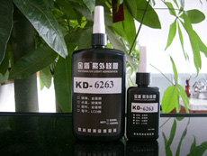 玻璃粘玻璃无影胶，玻璃粘玻璃UV胶，大量供应玻璃粘玻璃UV胶，